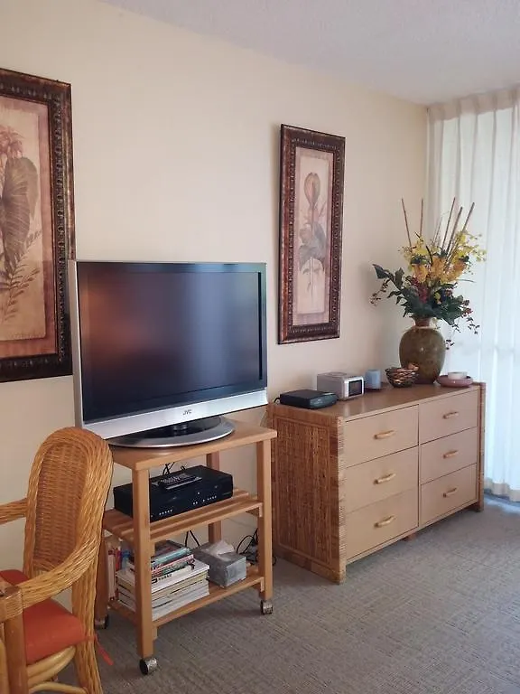 Royal Kahana Condo USA